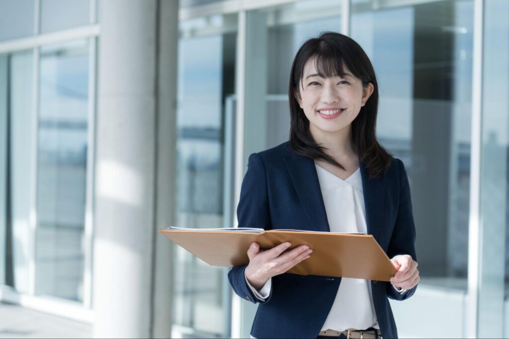 セラミック 歯 削る