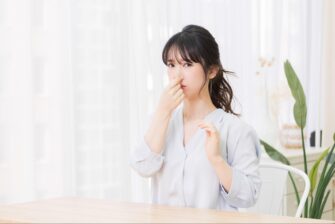 口臭い　原因