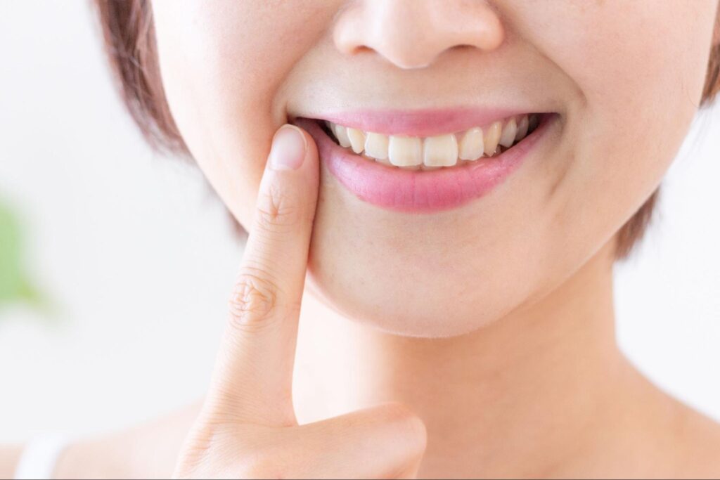 自分の口臭を確認する方法