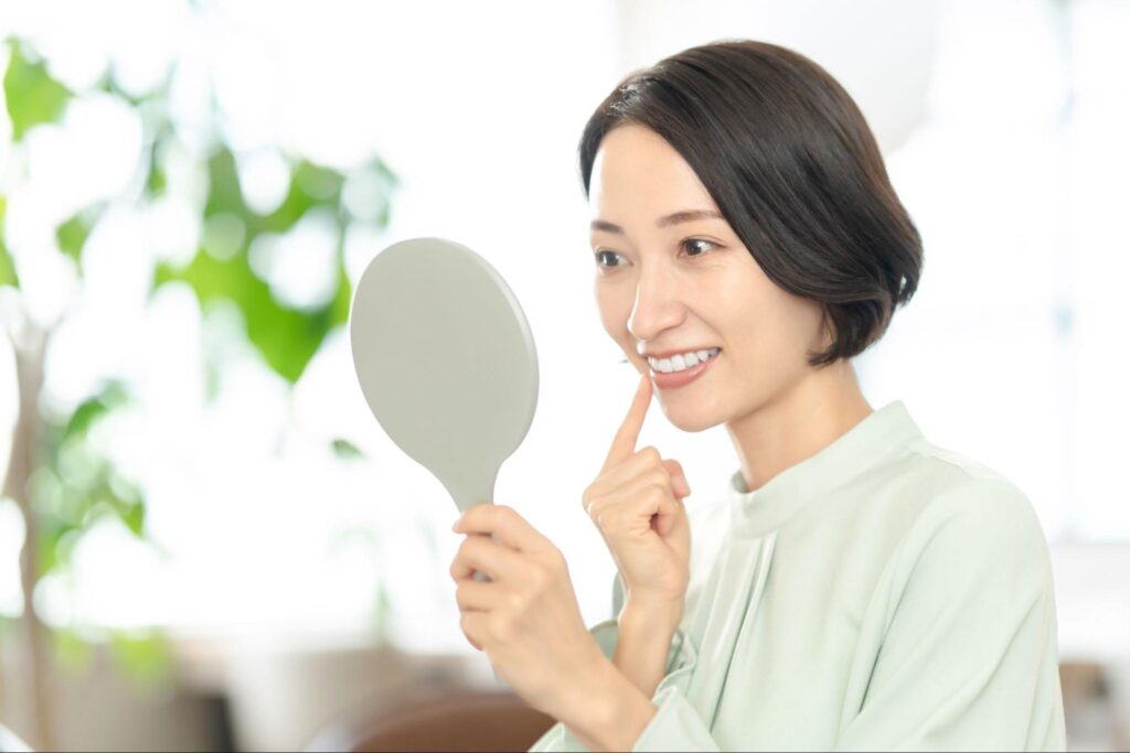 歯並び 顔変わる