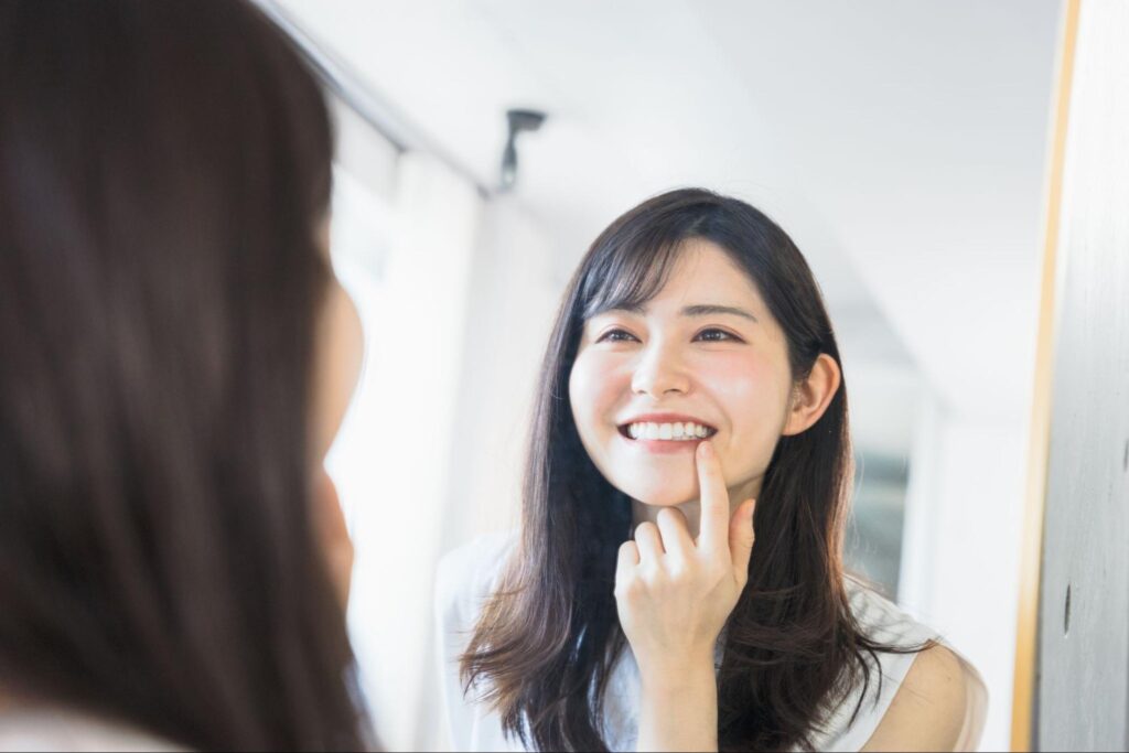 歯並び 顔変わる