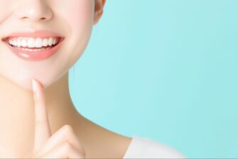 歯並び 顔の歪み